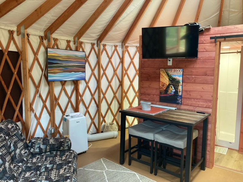 yurt-interior-3.jpg